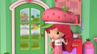 Скриншот 4: Шарлотта Земляничка: Танец светящихся ягодок / Strawberry Shortcake: The Glimmerberry Ball Movie (2010)